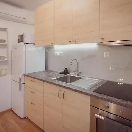 Apartman Tichy S Dobrou Dostupnostou Pozsony