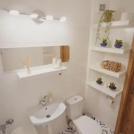 Tichy S Dobrou Dostupnostou ברטיסלאבה